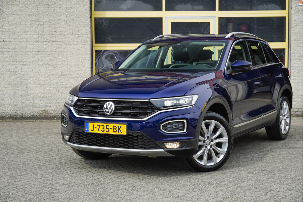 Volkswagen T-Roc (J735BK) met abonnement