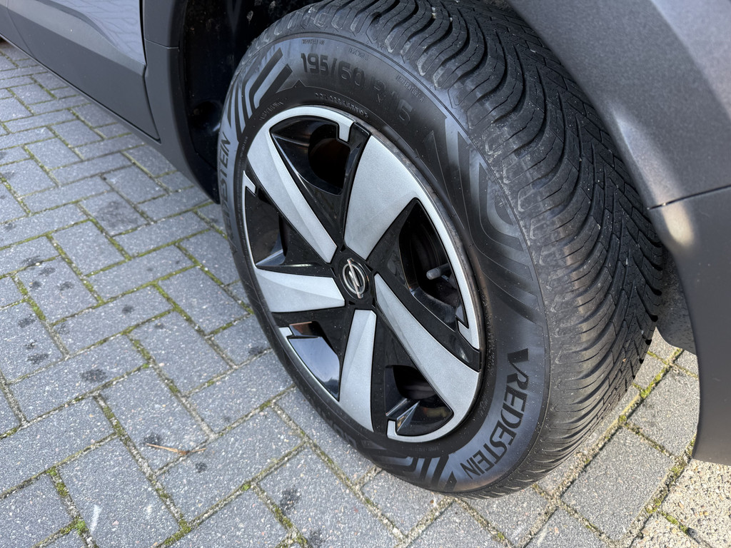 Opel Crossland (L275JS) met abonnement