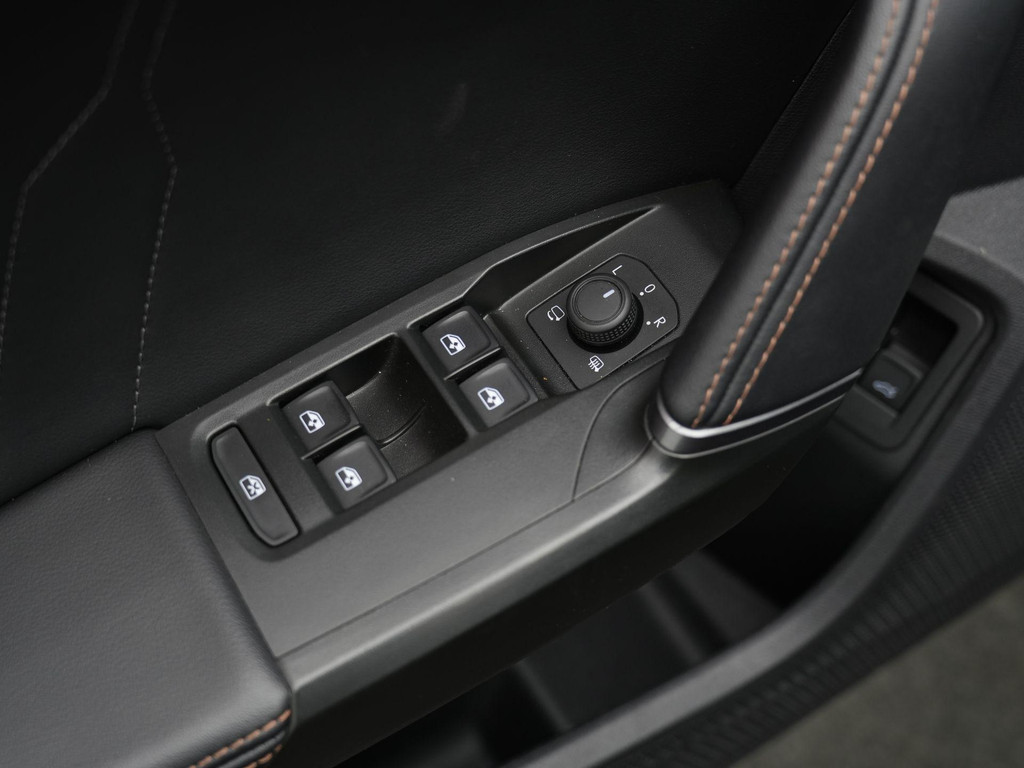 CUPRA Formentor (KVD81K) met abonnement
