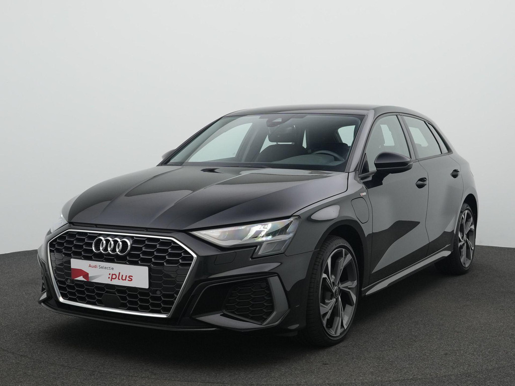 Audi A3 (KVD81G) met abonnement