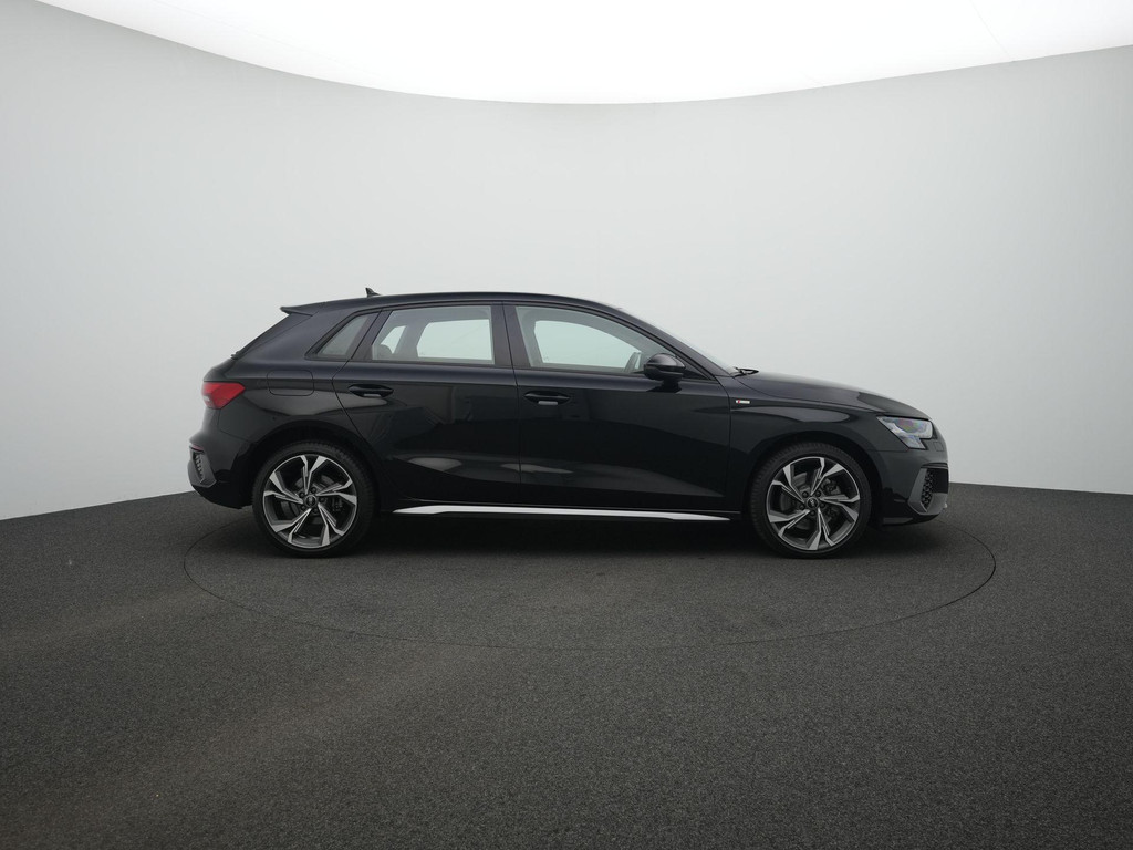 Audi A3 (KVD81G) met abonnement