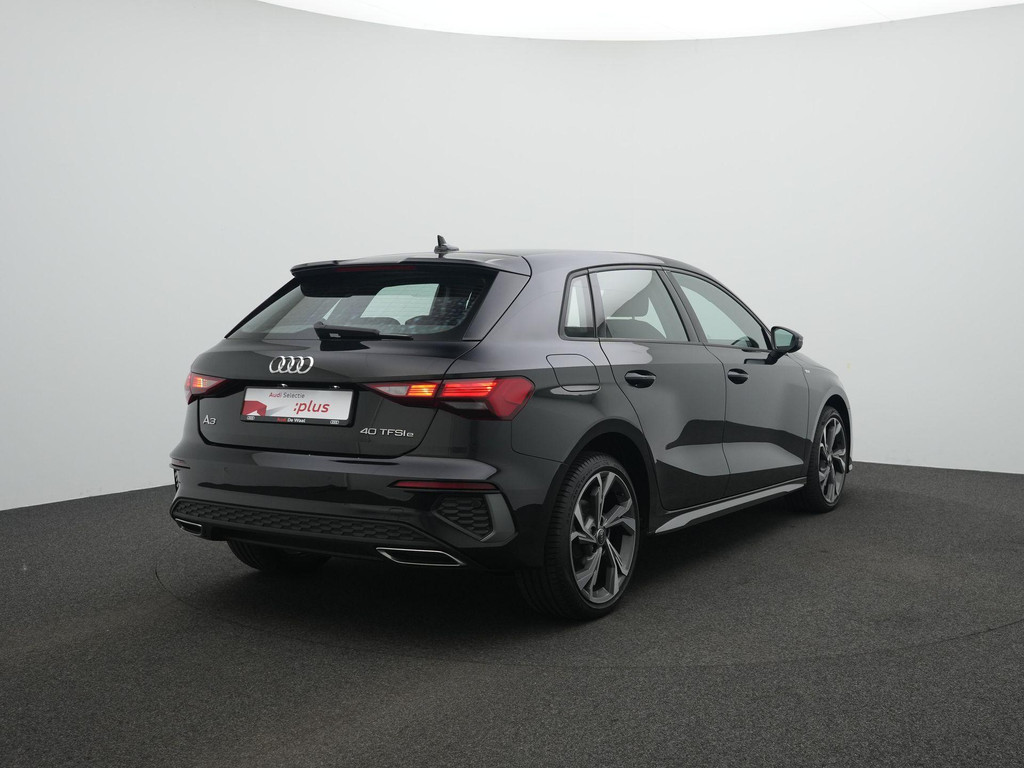 Audi A3 (KVD81G) met abonnement