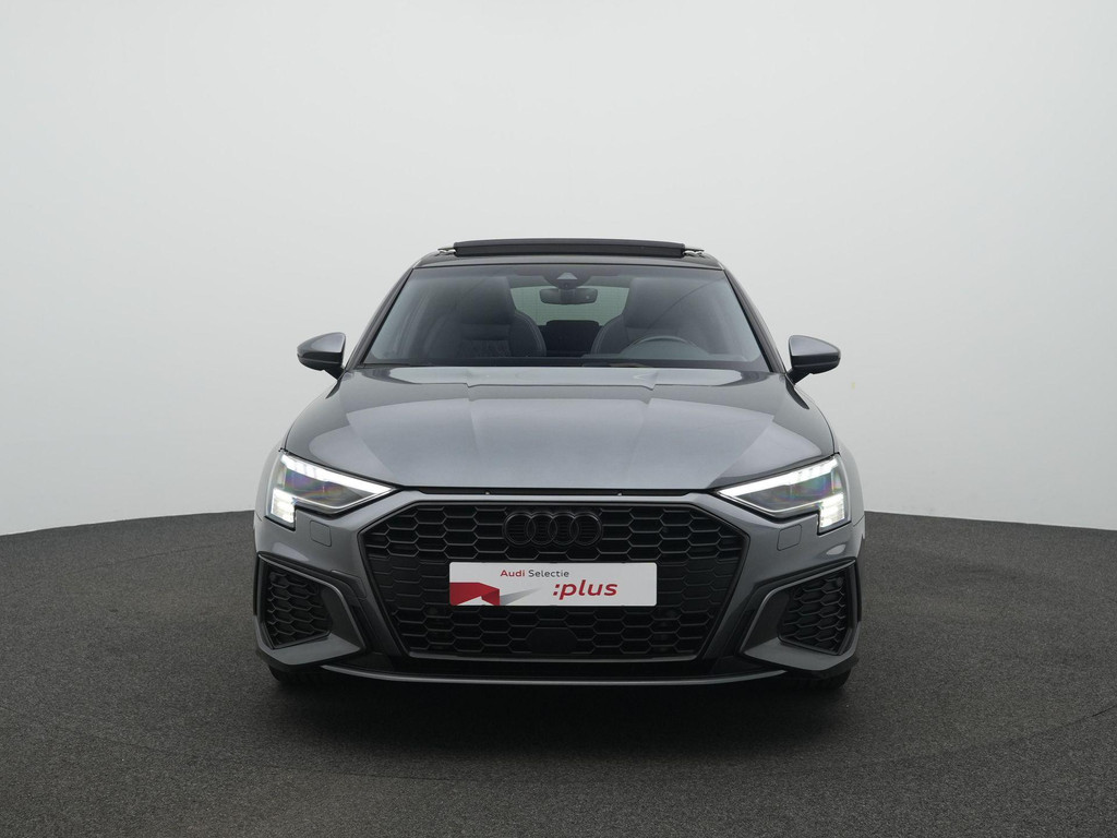 Audi A3 (KVD67K) met abonnement
