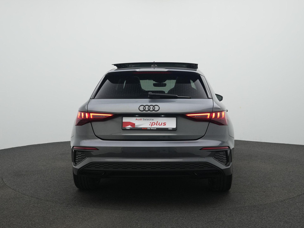 Audi A3 (KVD67K) met abonnement