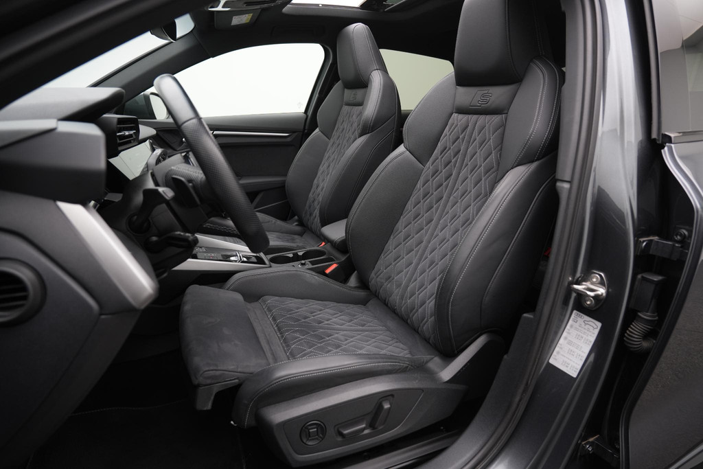 Audi A3 (KVD67K) met abonnement