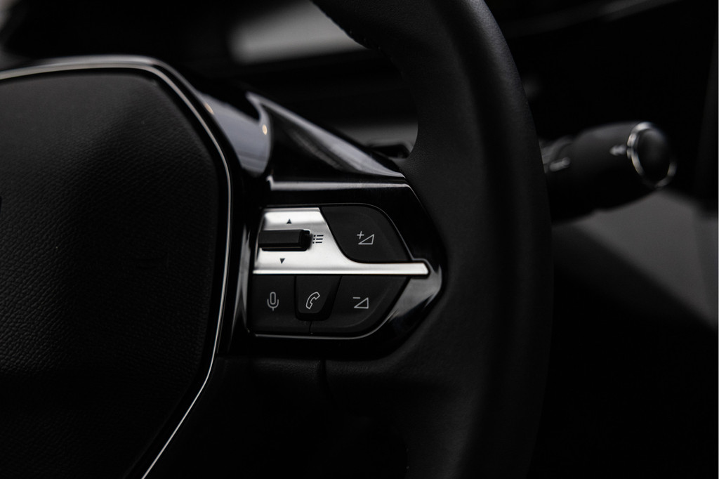 Peugeot 408 (HLH25H) met abonnement