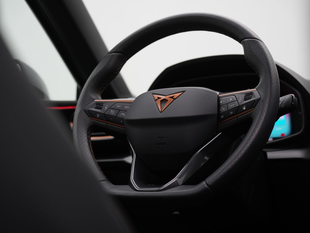 CUPRA Leon Sportstourer (KSF12H) met abonnement