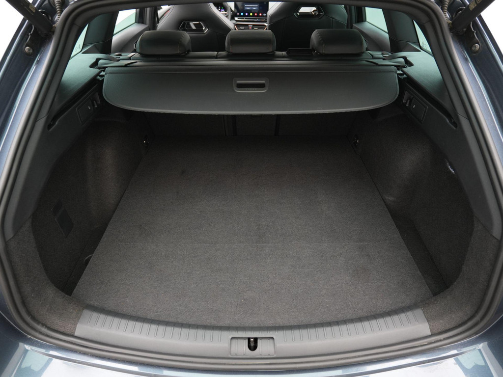 CUPRA Leon Sportstourer (KSF12H) met abonnement