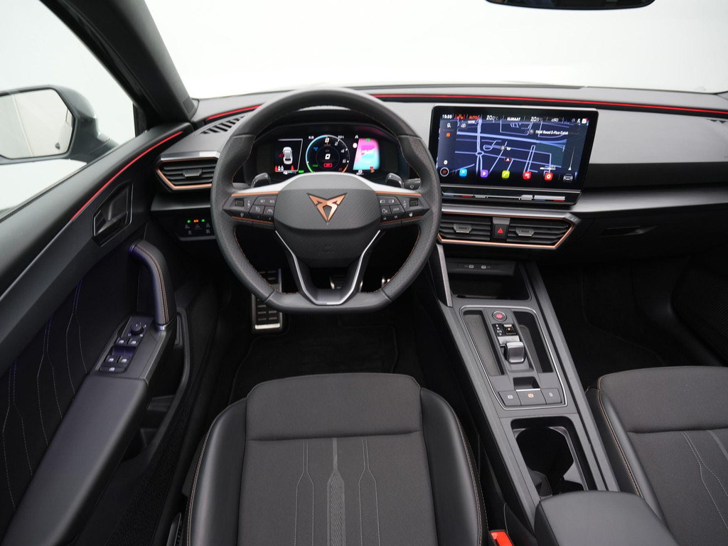 CUPRA Leon Sportstourer (KSF12H) met abonnement