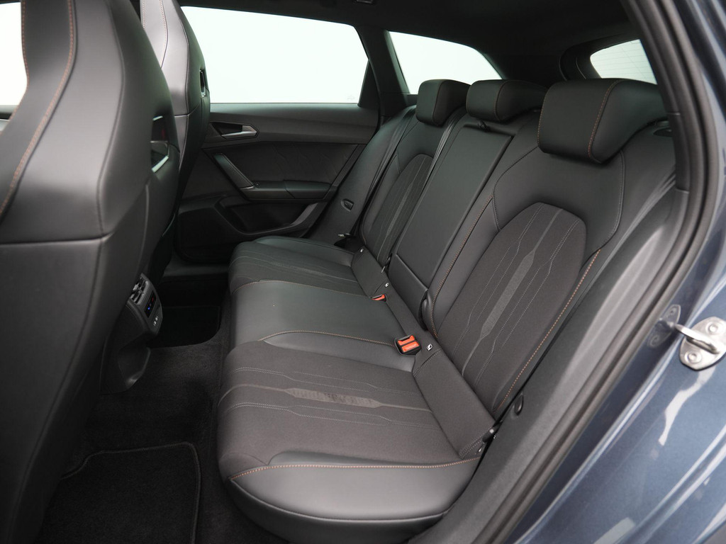 CUPRA Leon Sportstourer (KSF12H) met abonnement