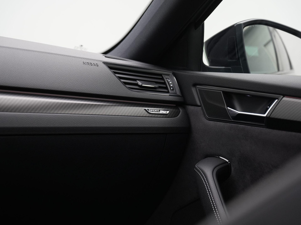 ŠKODA Superb (KSN35B) met abonnement