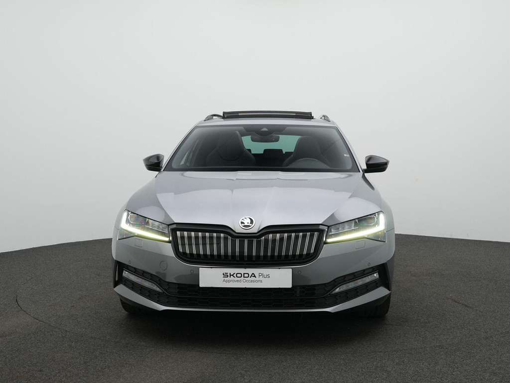 ŠKODA Superb (KSN35B) met abonnement