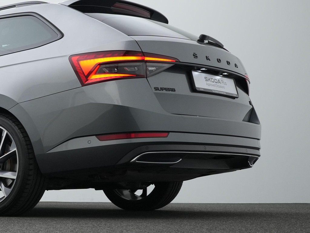 ŠKODA Superb (KSN35B) met abonnement