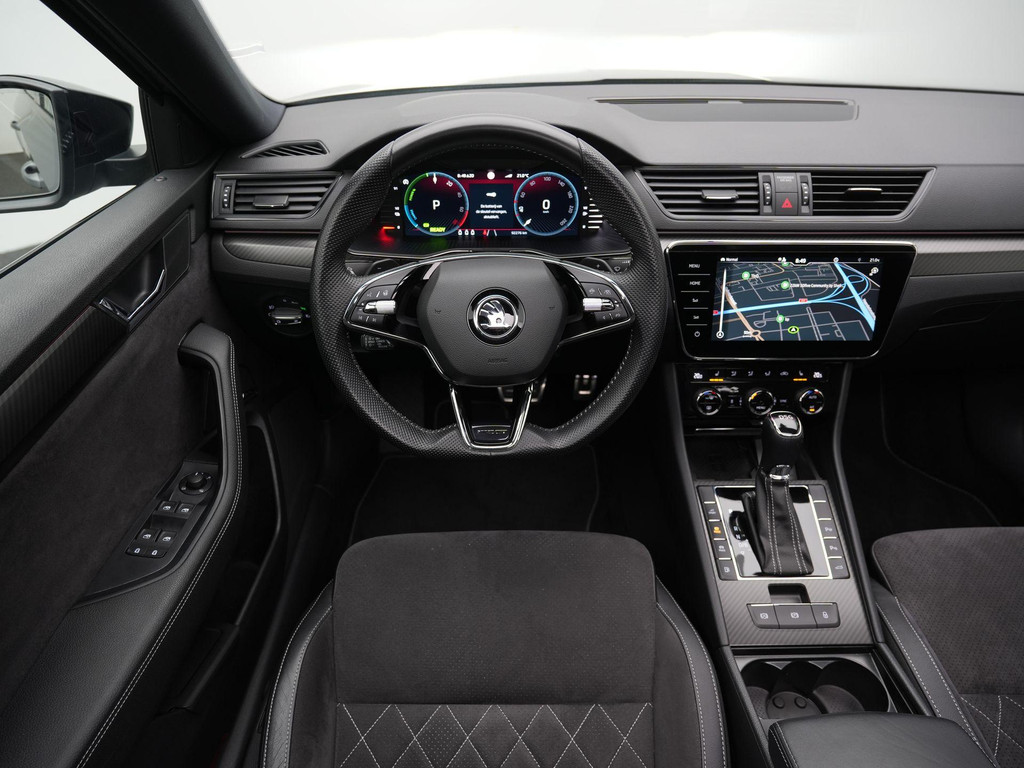 ŠKODA Superb (KSN35B) met abonnement