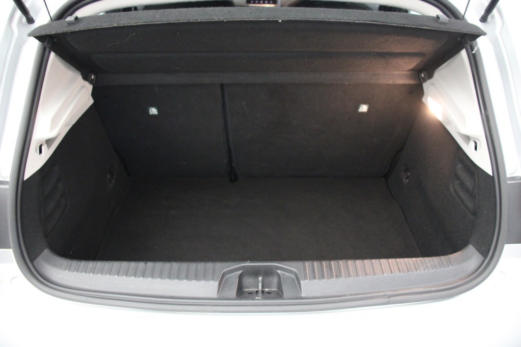 Renault Clio (R069KP) met abonnement