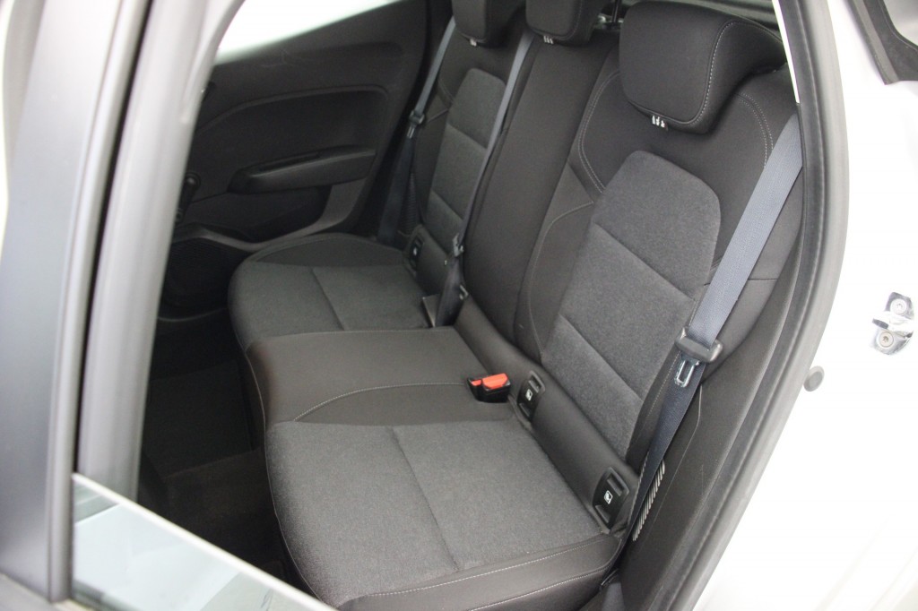 Renault Clio (R069KP) met abonnement