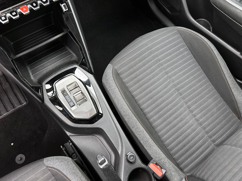 Peugeot 208 (KRV06S) met abonnement