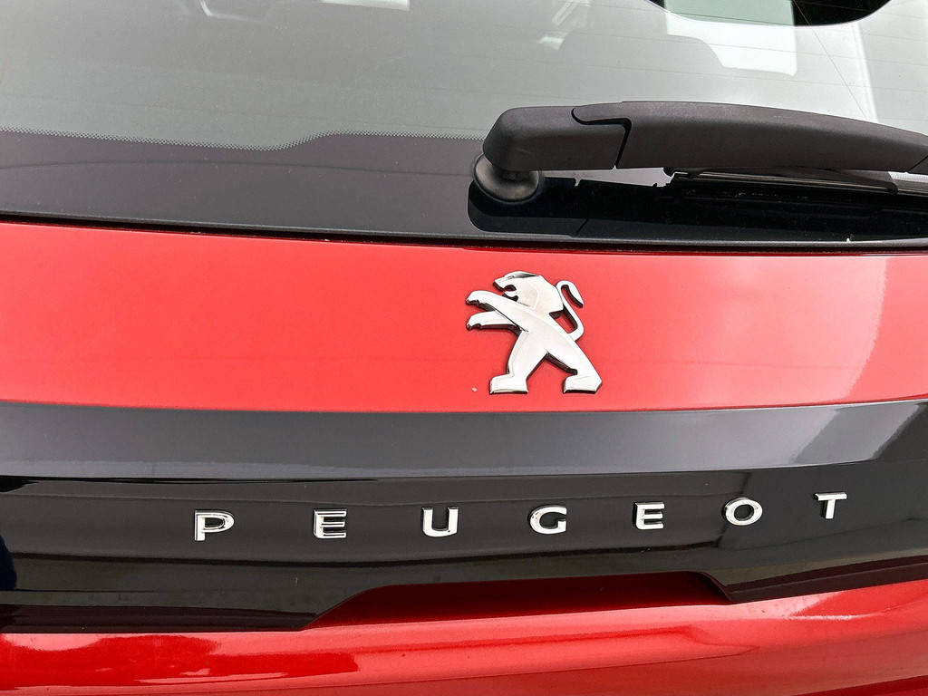 Peugeot 208 (KRV06S) met abonnement