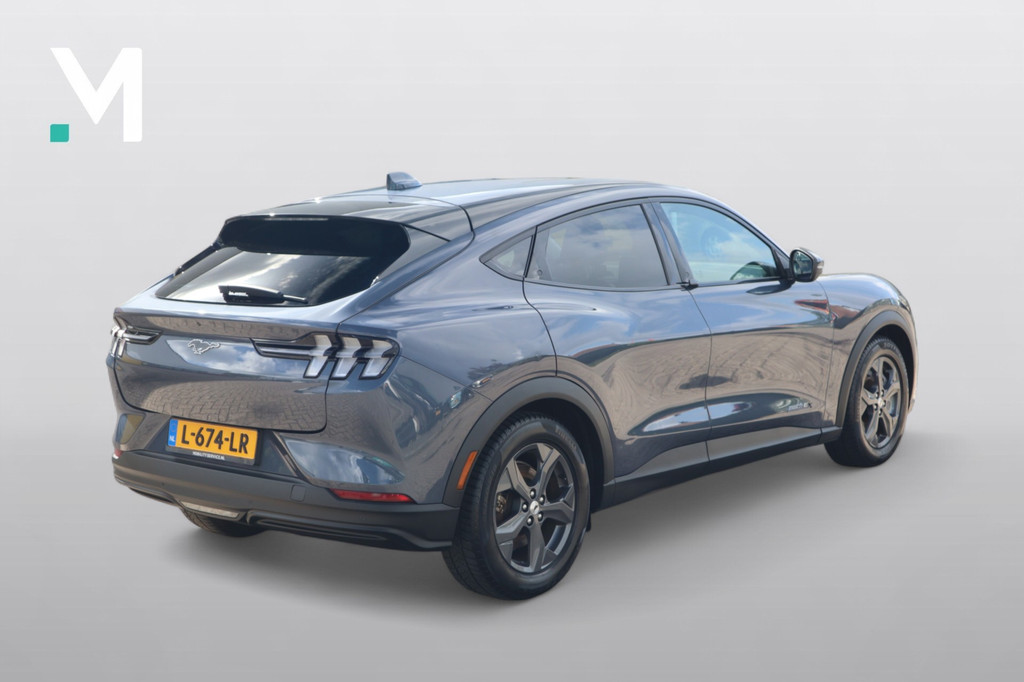 Ford Mustang Mach-E (L674LR) met abonnement