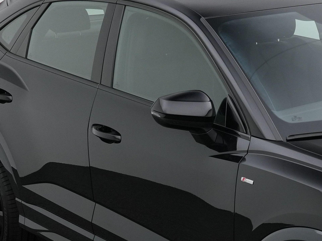 Audi Q3 Sportback (KRG99L) met abonnement
