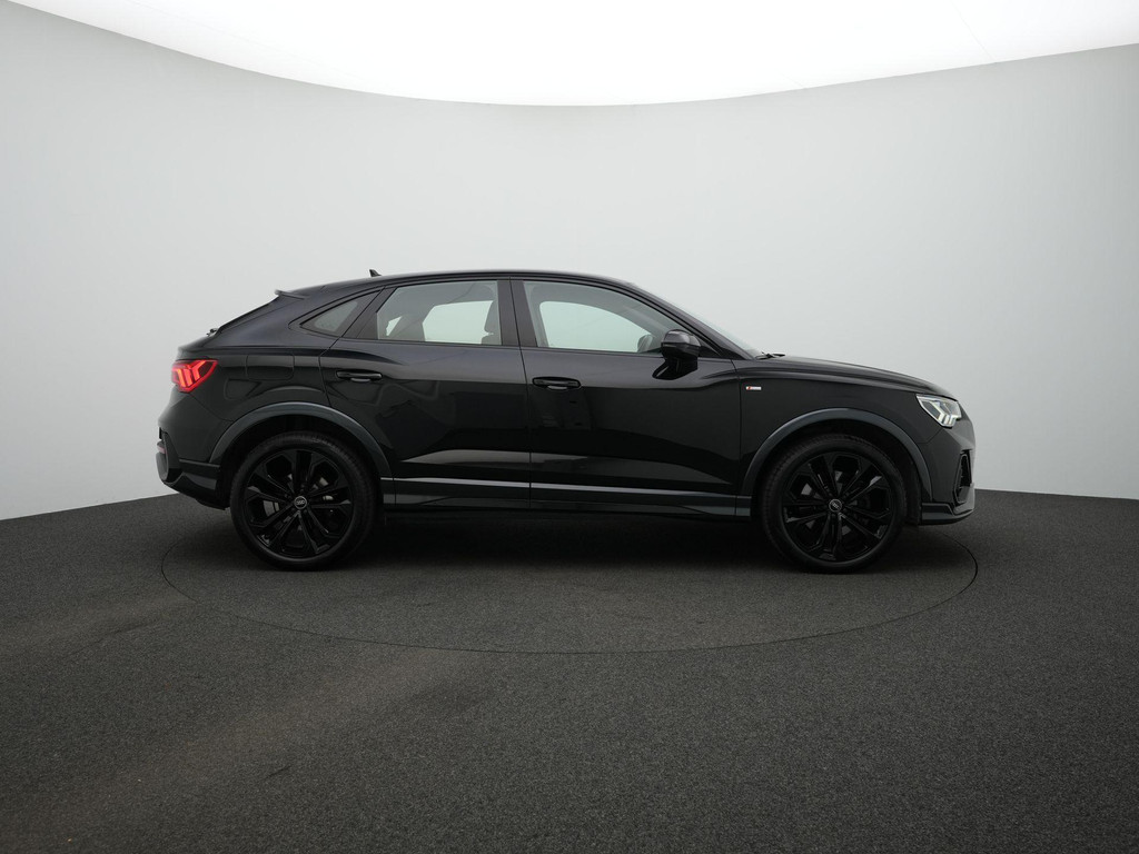 Audi Q3 Sportback (KRG99L) met abonnement