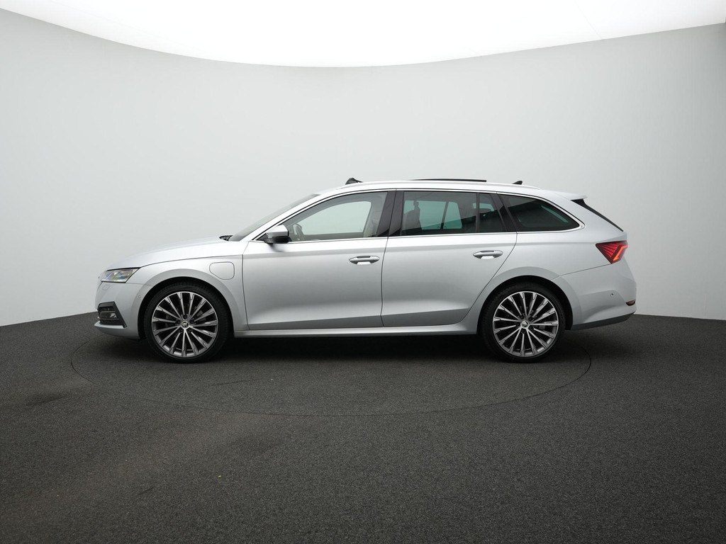 ŠKODA Octavia (KSV10R) met abonnement