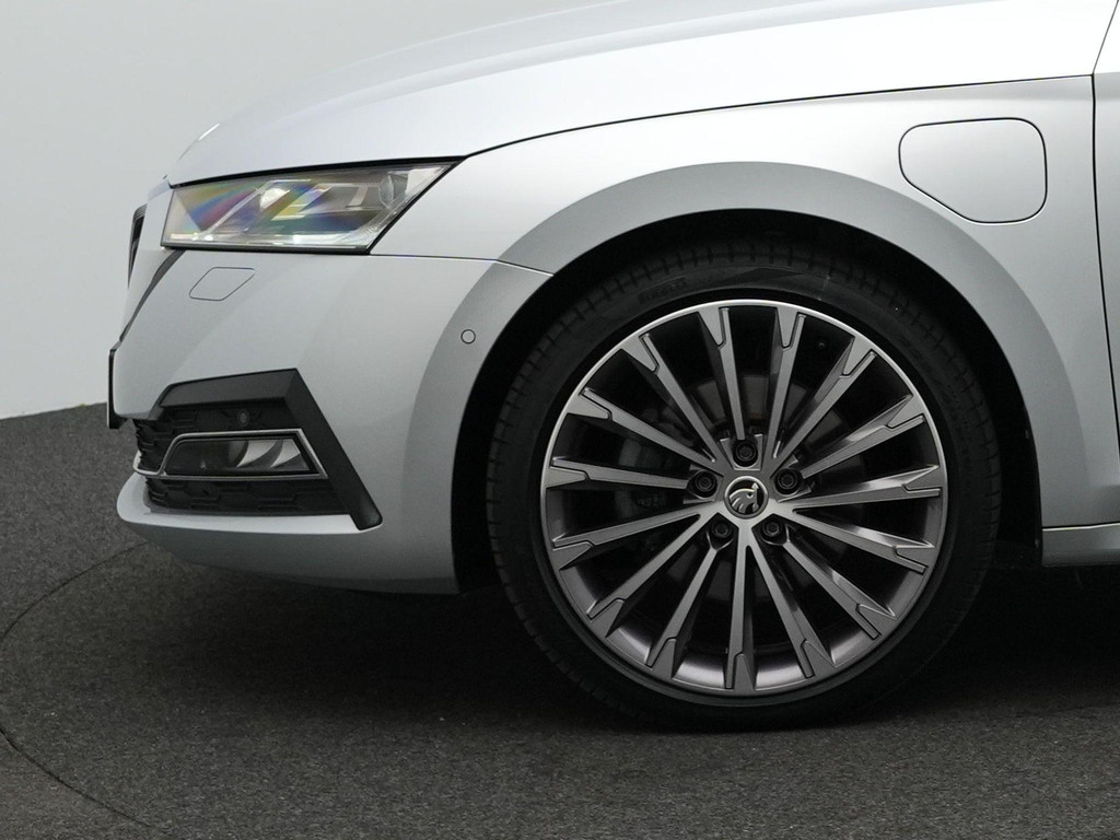 ŠKODA Octavia (KSV10R) met abonnement