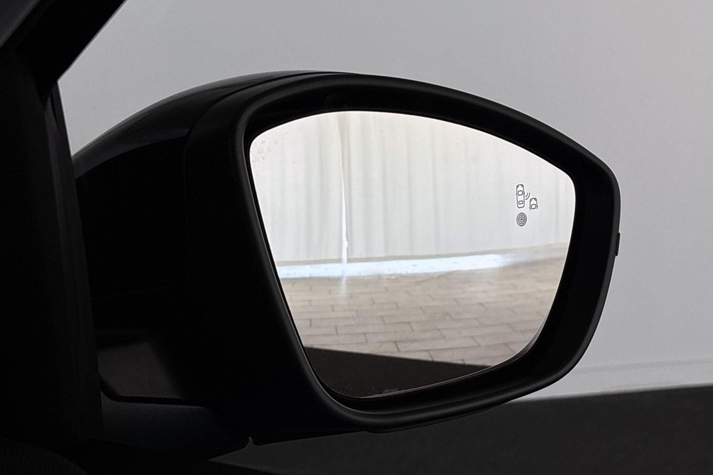 Peugeot 208 (HNT82F) met abonnement