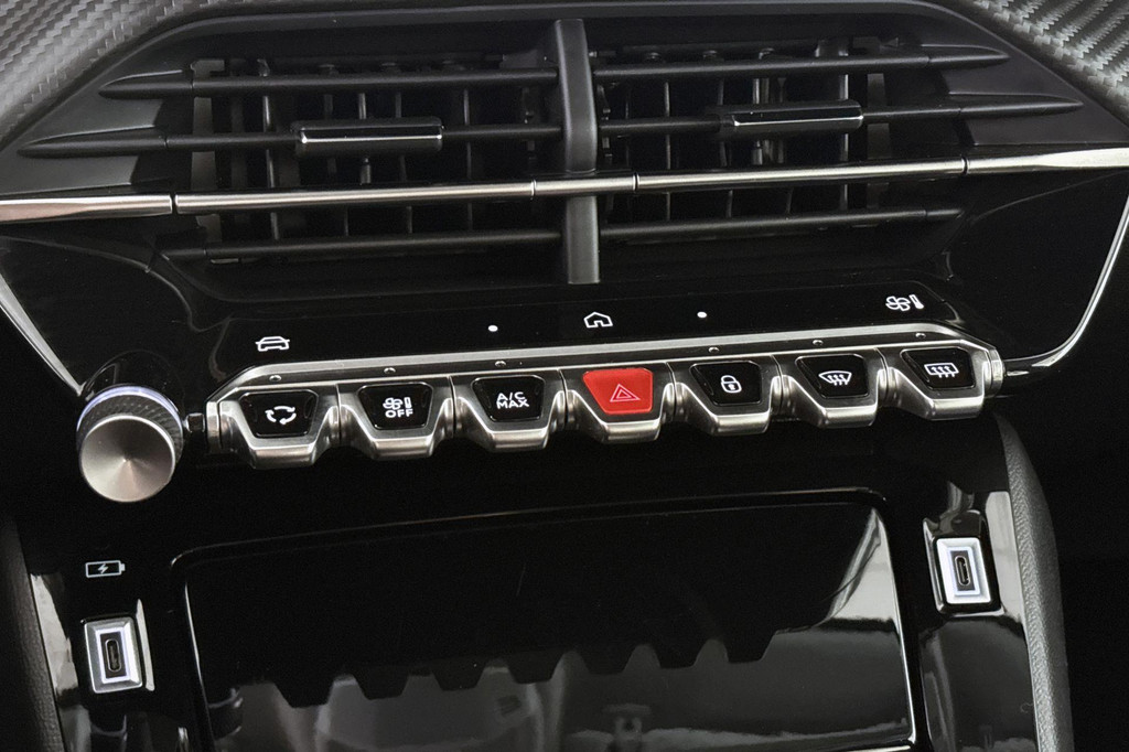 Peugeot 208 (HNT82F) met abonnement