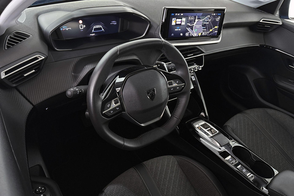 Peugeot 208 (HNT82F) met abonnement