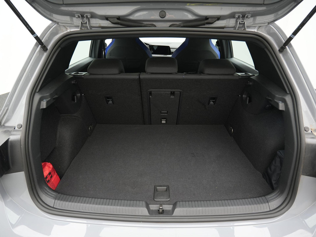 Volkswagen Golf GTE (KRP56N) met abonnement