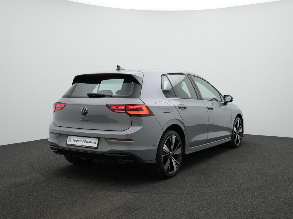 Volkswagen Golf GTE (KRP56N) met abonnement