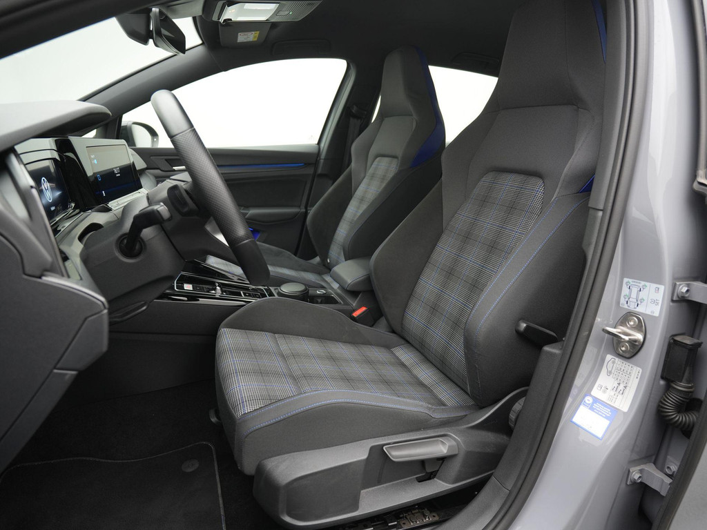 Volkswagen Golf GTE (KRP56N) met abonnement