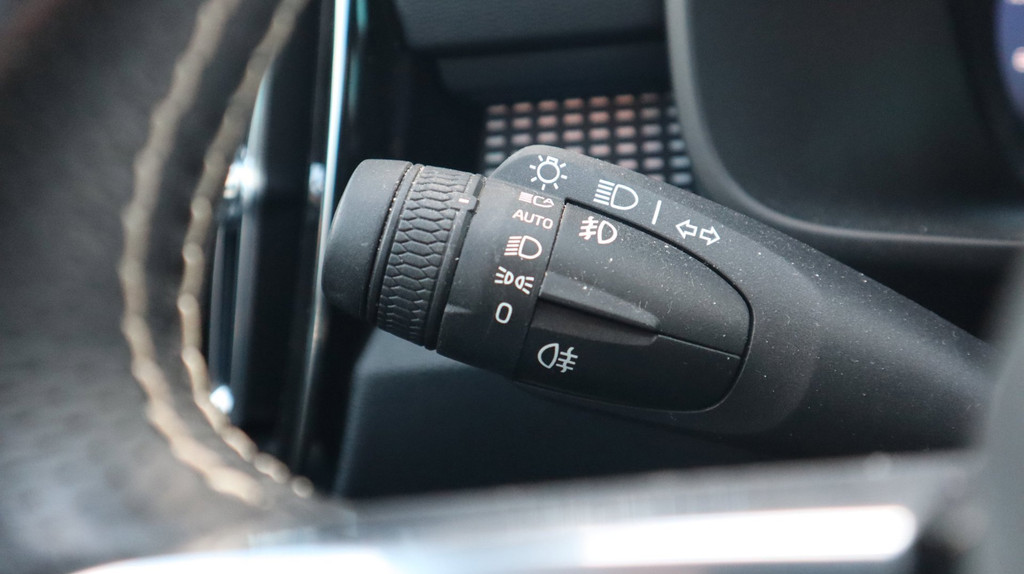 Volvo XC40 (L764KP) met abonnement