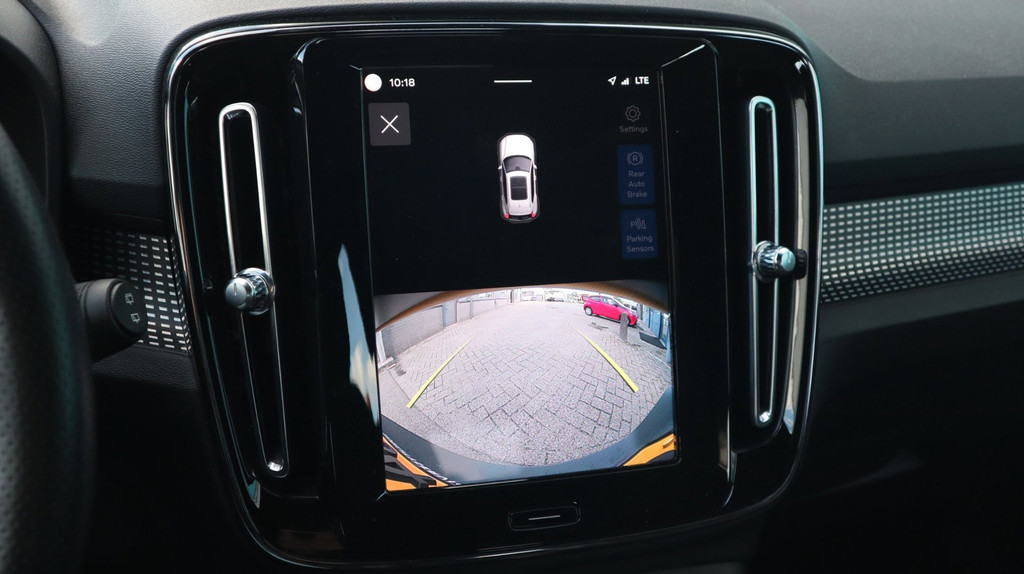 Volvo XC40 (L764KP) met abonnement