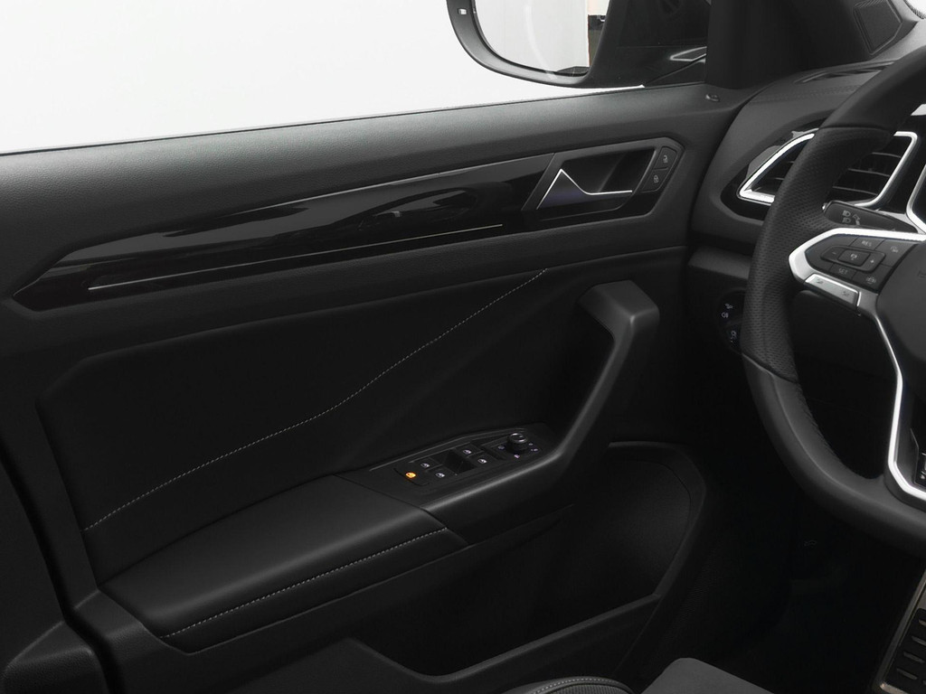 Volkswagen T-Roc (KRZ95R) met abonnement