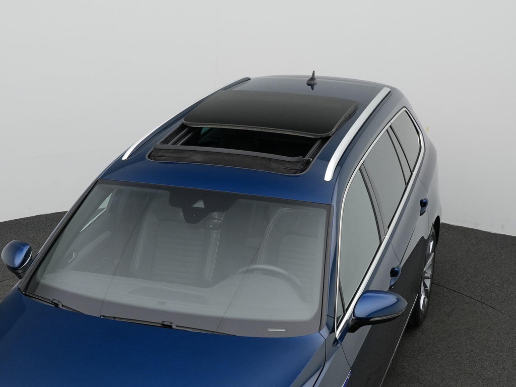 Volkswagen Passat (KSR74K) met abonnement