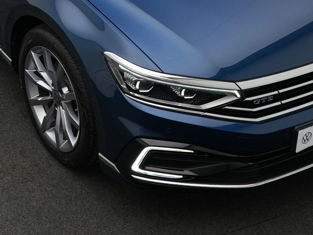 Volkswagen Passat (KSR74K) met abonnement