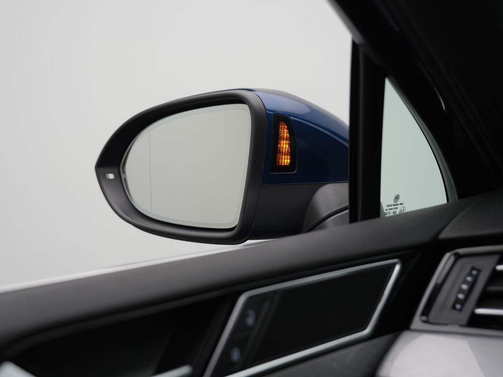 Volkswagen Passat (KSR74K) met abonnement