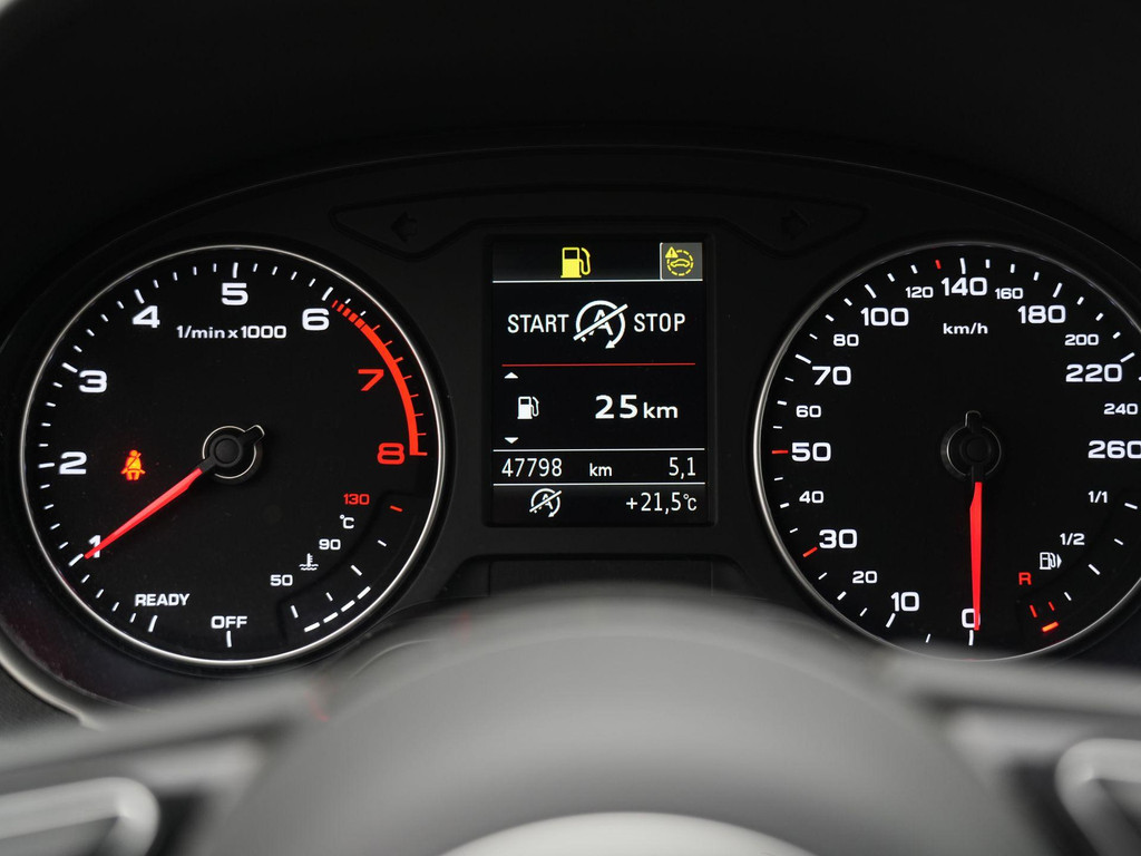 Audi Q2 (P899DV) met abonnement