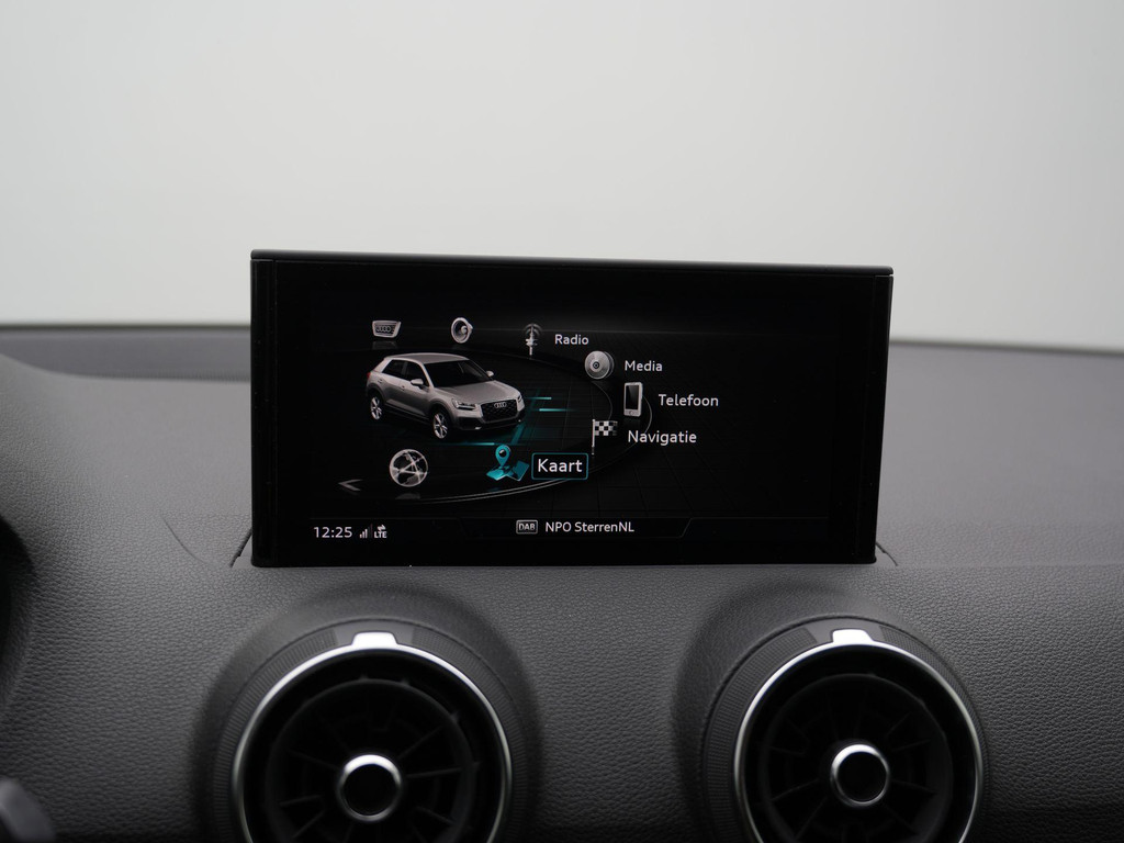 Audi Q2 (P899DV) met abonnement