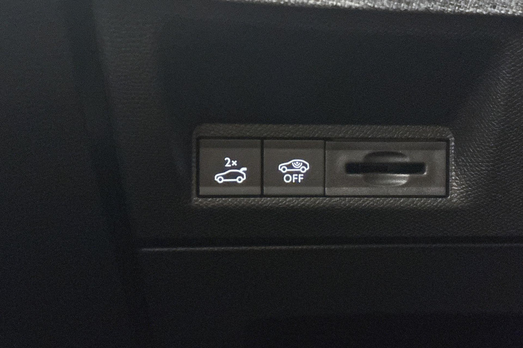 Peugeot 5008 (KRR73L) met abonnement