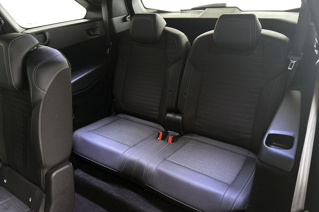 Peugeot 5008 (KRR73L) met abonnement