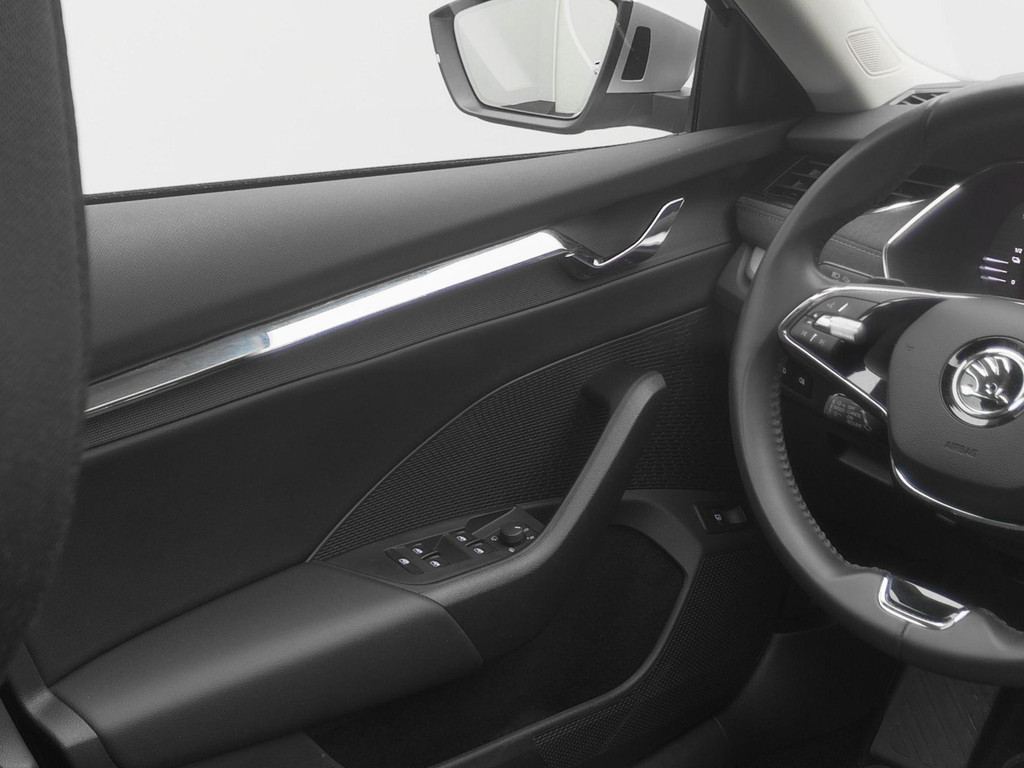 ŠKODA Octavia (KTD32N) met abonnement
