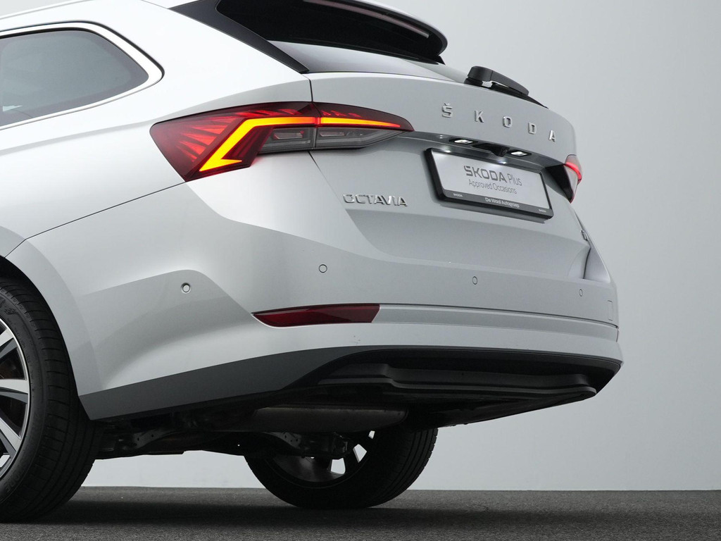 ŠKODA Octavia (KTD32N) met abonnement