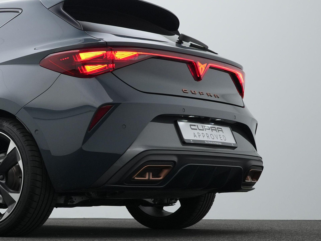 CUPRA Leon (KSG50L) met abonnement
