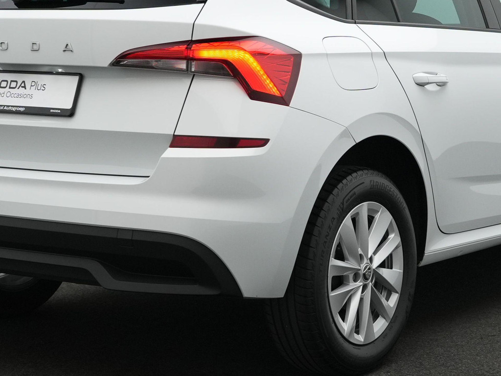 ŠKODA Kamiq (X880NK) met abonnement