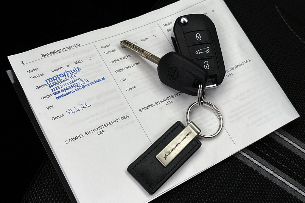 Opel Corsa (HXL93D) met abonnement