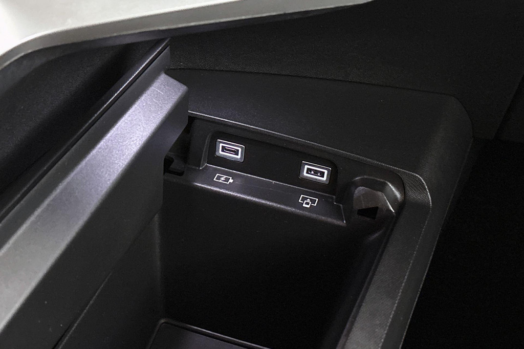 Peugeot 5008 (KSN43R) met abonnement