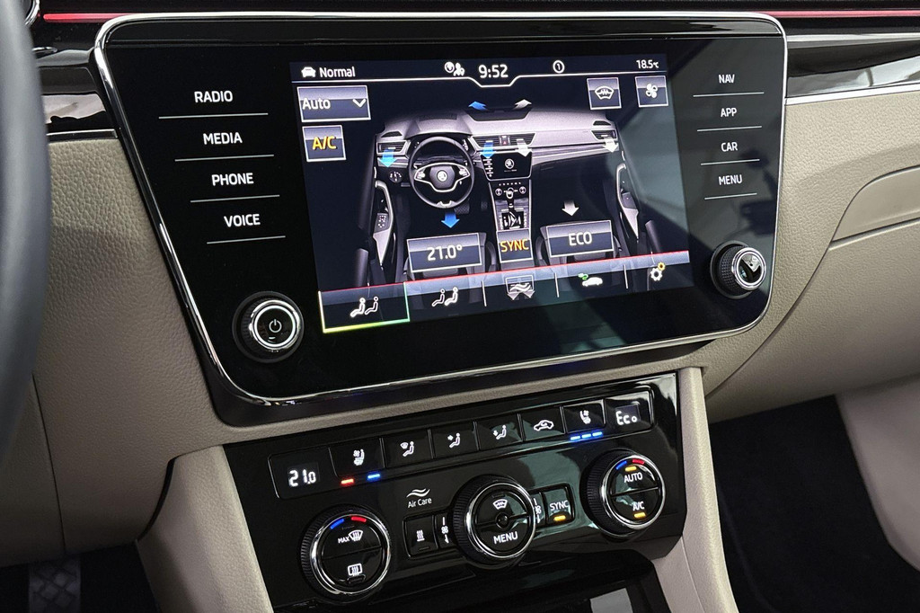 ŠKODA Superb (KTT68J) met abonnement